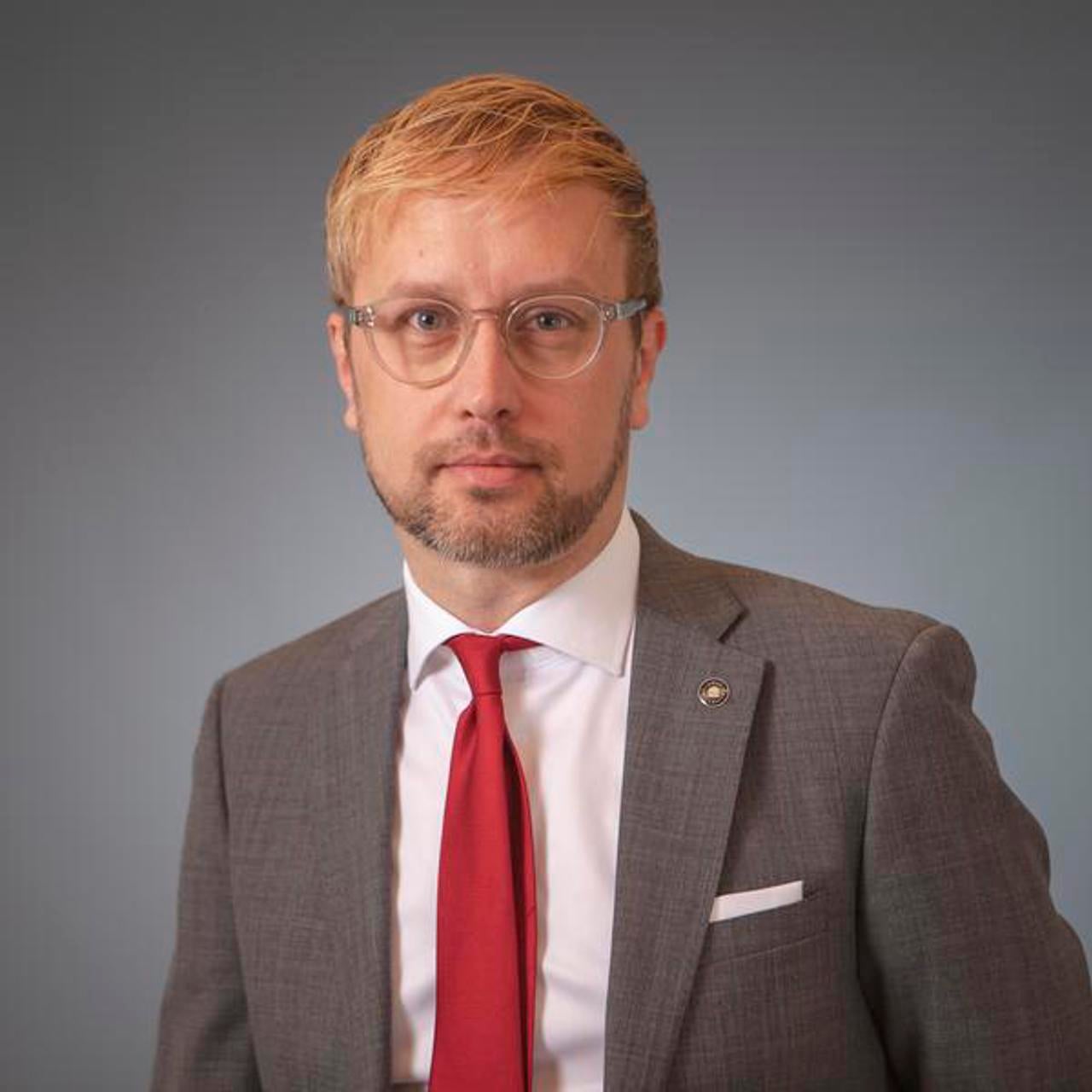 Porträtt: Patrik Danielson. Professor, överläkare vid Institutionen för medicinsk och translationell biologiEnhet: Lärare A-flygeln, Grupp Patrik Danielson