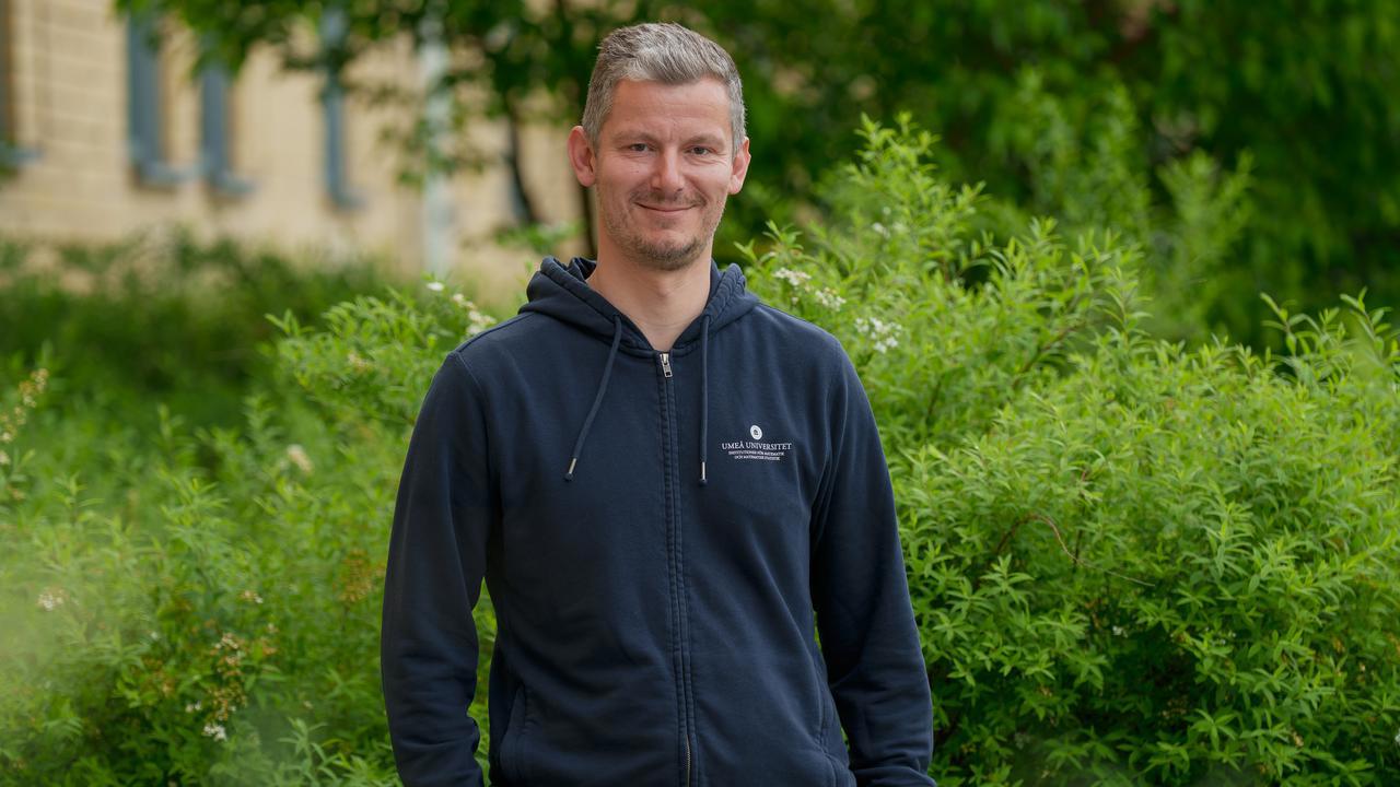Konrad AbramowiczUniversitetslektor vid Institutionen f&ouml;r matematik och matematisk statistikRoll: Prefekt