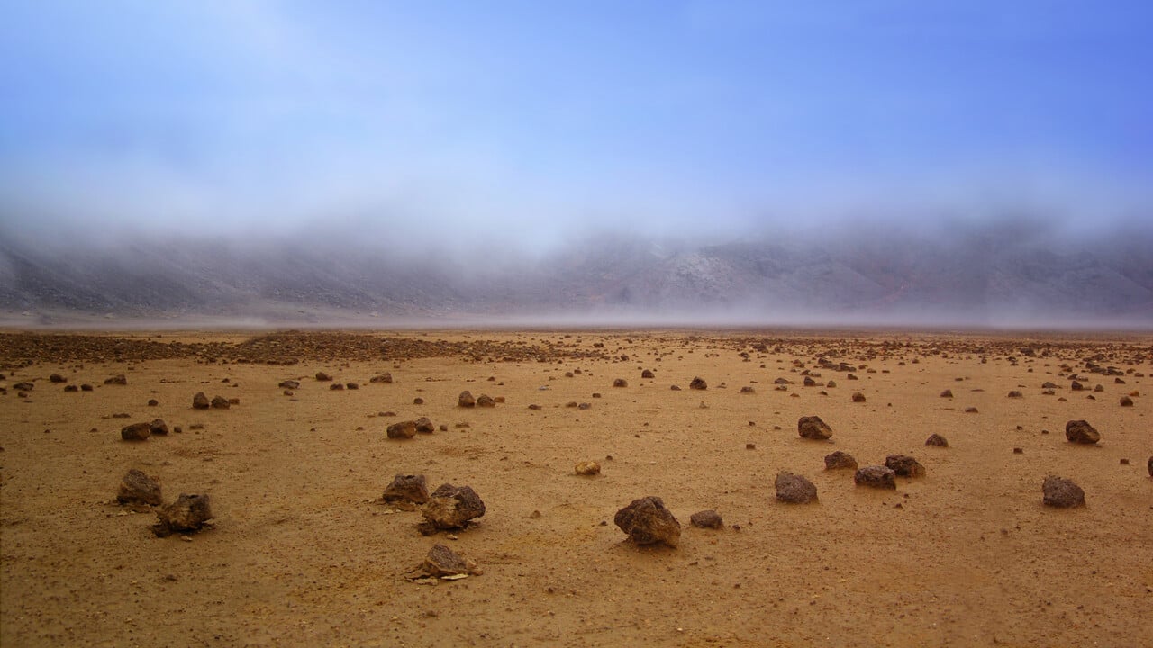Kargt landskap p&aring; planeten Mars.