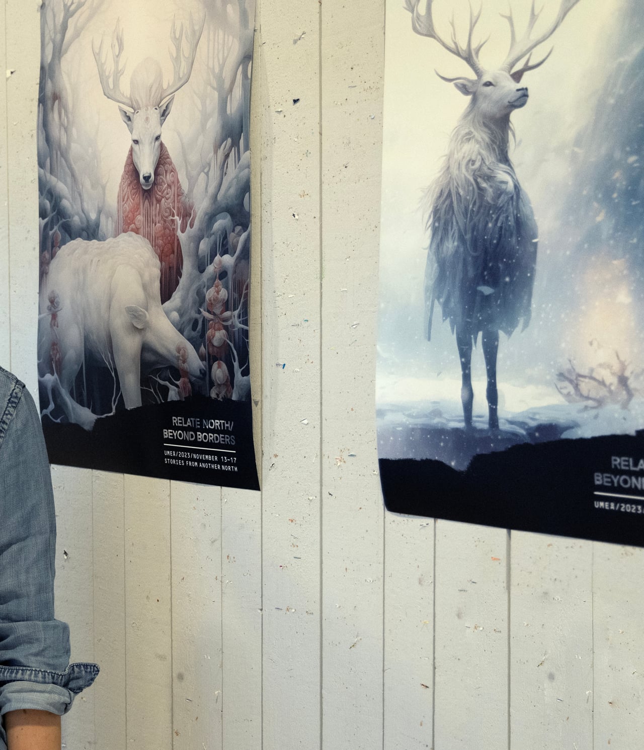 Portr&auml;ttbild p&aring; Sara Rylander brevid AI-genererade bilder