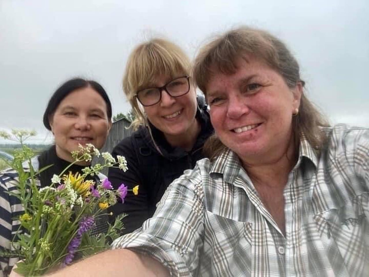 Trio p&aring; pollinering-safari
