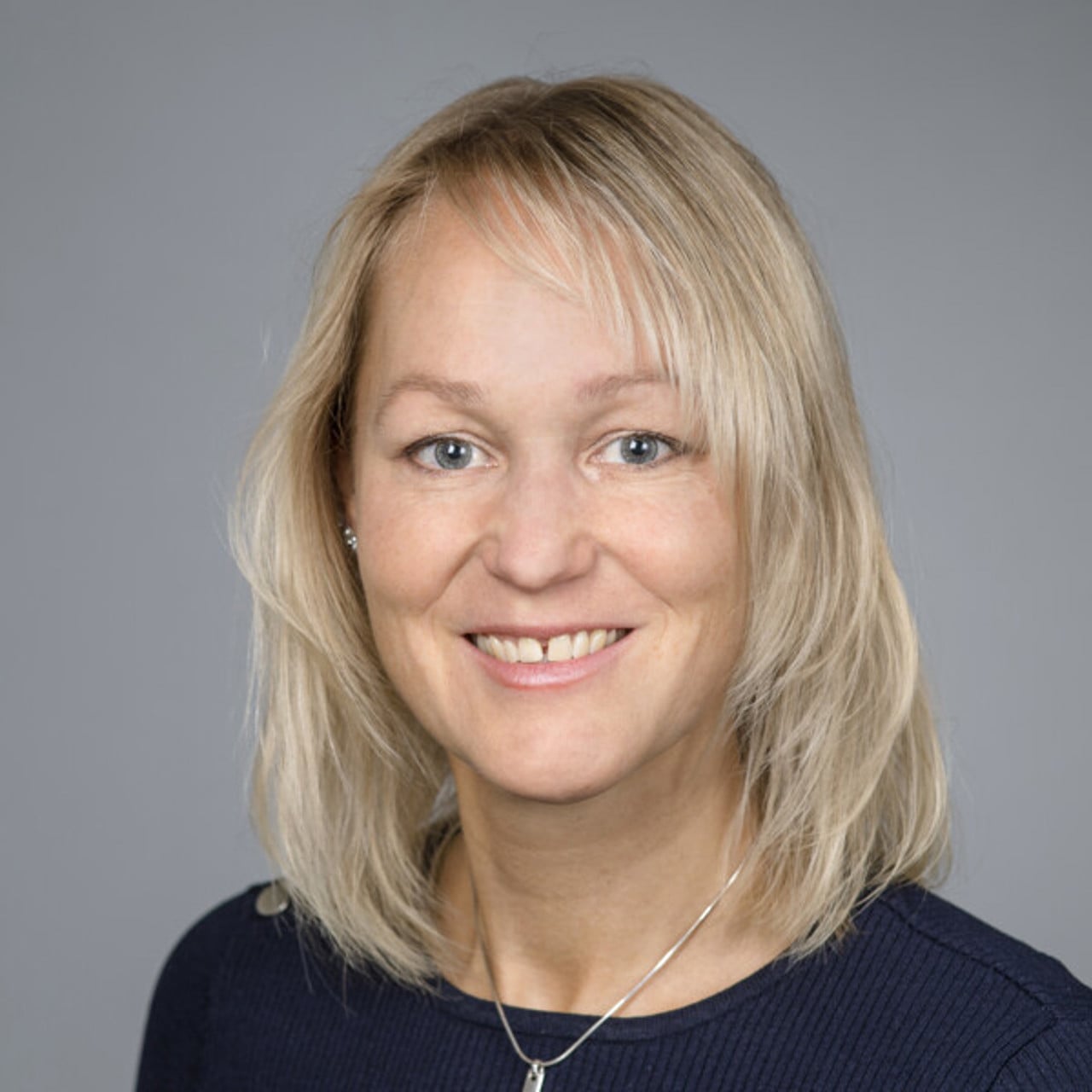 Portr&auml;tt p&aring; Lena Gunhaga, professor vid Ume&aring; centrum f&ouml;r molekyl&auml;r medicin vid Ume&aring; universitet.