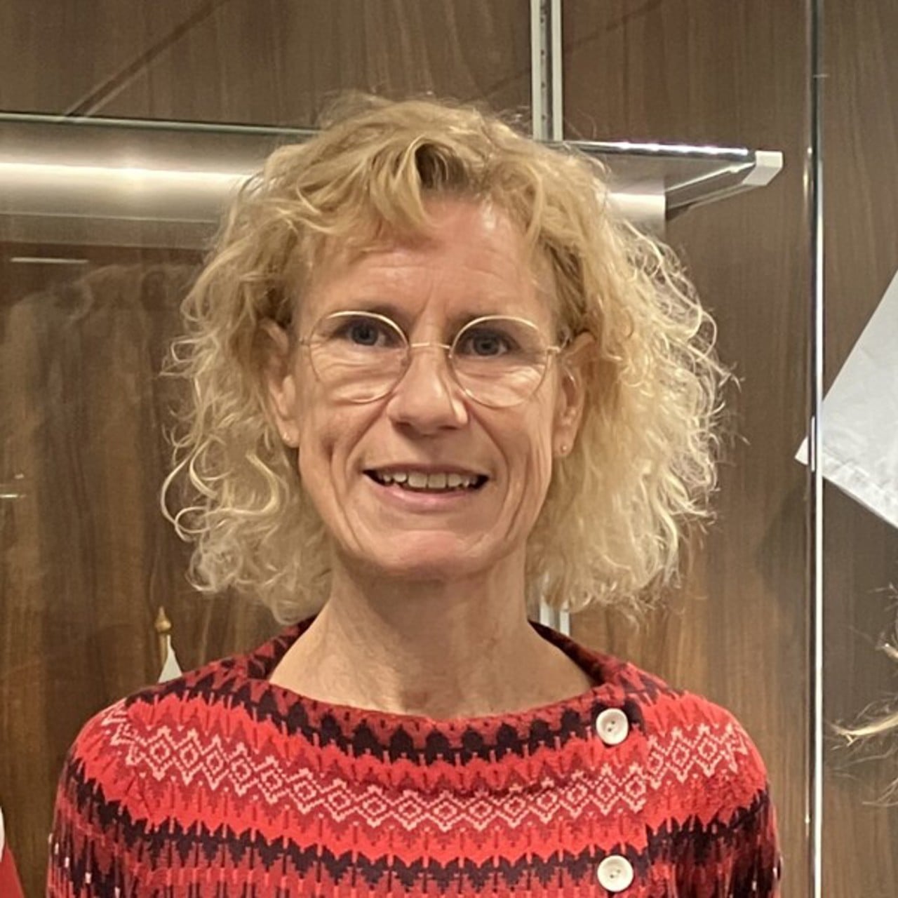 Portr&auml;tt p&aring; Anna-Clara Rulladner och Maria Forsner, lektor vid institutionen f&ouml;r omv&aring;rdnad vid Ume&aring; universitet