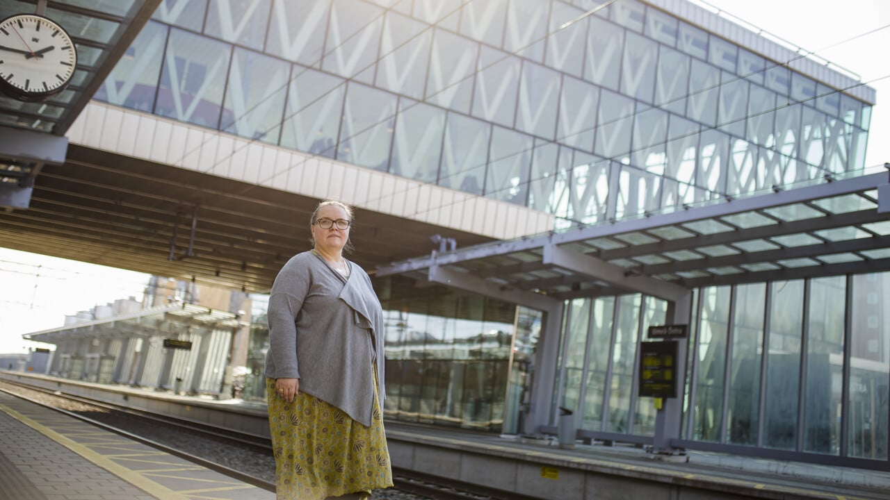 Bild p&aring; Annika Nordlund vid t&aring;gstationen Ume&aring; &Ouml;stra. 