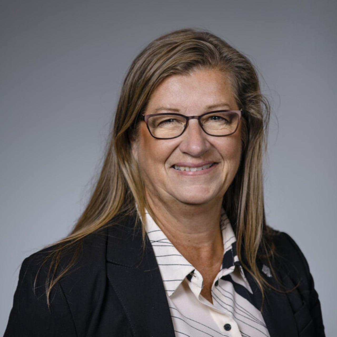 Portr&auml;tt p&aring; Katrine Riklund, prorektor vid Ume&aring; universitet.