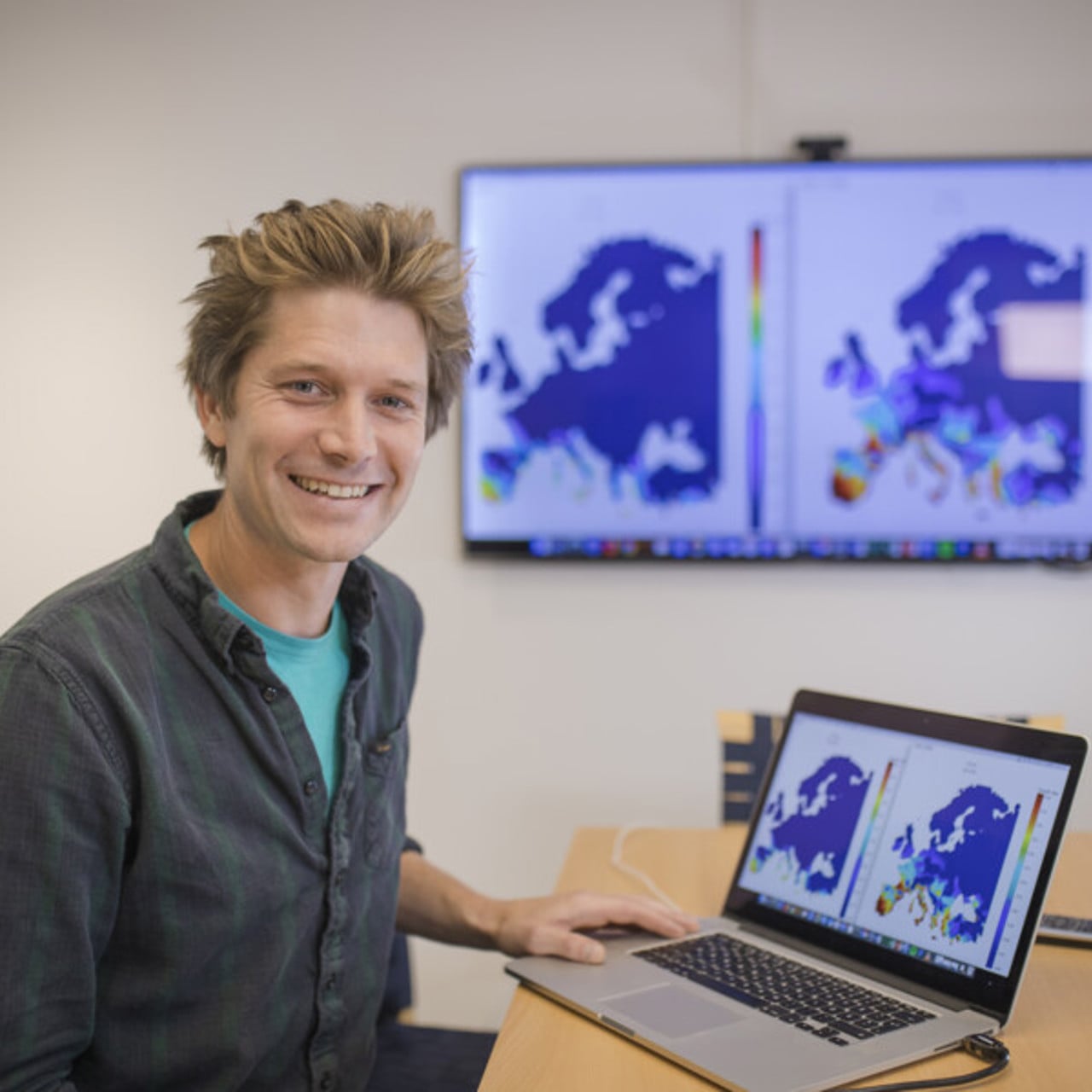 Joacim Rockl&ouml;v, professor vid Institutionen f&ouml;r folkh&auml;lsa och klinisk medicin, Ume&aring; universitet.