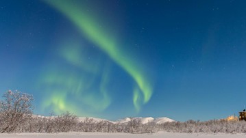 Norrsken över forskningsstationen i Abisko. Obs: Lågupplöst bild. Passar bäst för webb.