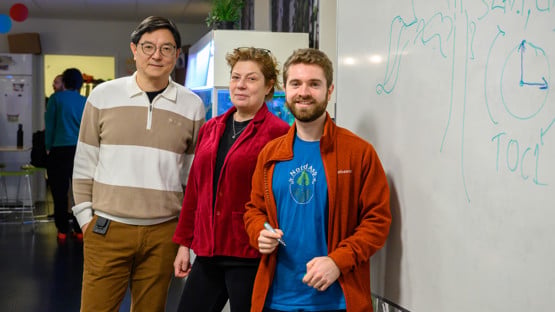 Jun Yu, Maria E. Eriksson and Bertold Mariën during a research meeting in IceLab