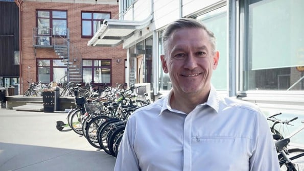 Alex Liebert, hedersdoktor vid teknisk-naturvetenskapliga fakulteten och gästlärare på Designhögskolan