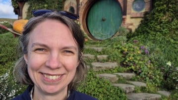 Karin Svensson Söderberg besöker Hobbiton.