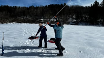 Isborrning och arkeologisk provtagning på Myosoti Lake i New York 2025