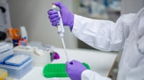 Pipettering av prov.
