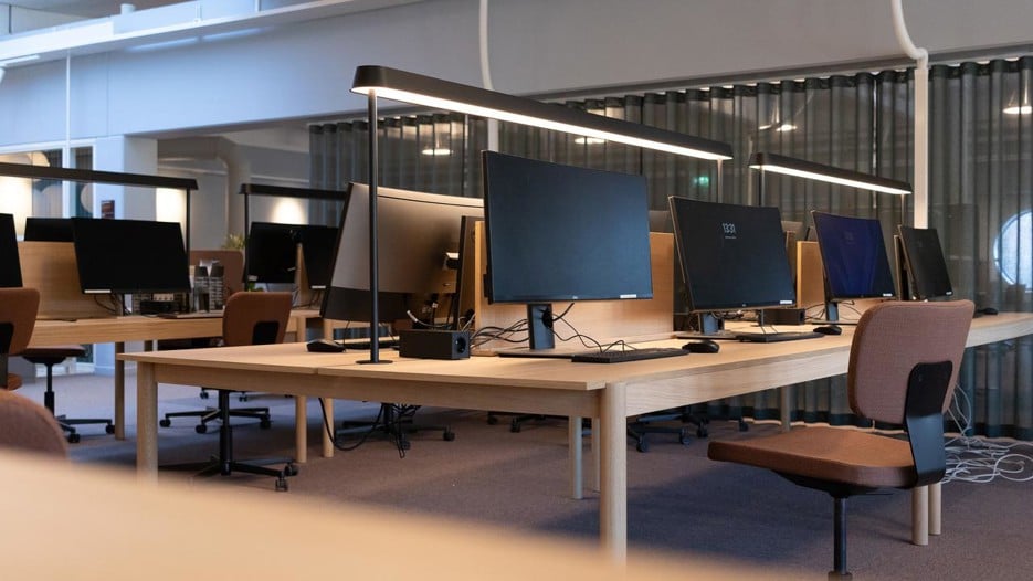 Docking stations