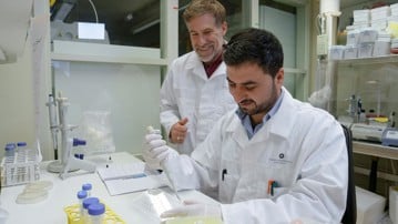 Nadeem Ullah
Postdoktor vid Institutionen för klinisk mikrobiologi