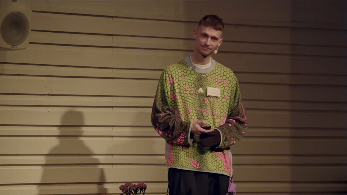 Video: 