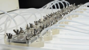 Vätskeflödesceller tillverkade av 3D printad UV härdad resin