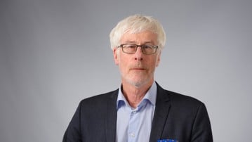 Professor, överläkare vid Institutionen för klinisk mikrobiologi Enhet: Infektionssjukdomar, Avdelningen för infektion och immunologi