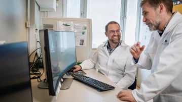 Johan Normark
Associate professor, consultant (attending) physician at Department of Clinical Microbiology
Affiliated as associate professor at Molecular Infection Medicine Sweden (MIMS)

Constantin Urban
Professor at Department of Clinical Microbiology
Section: Immunology, Section of Infection and Immunology