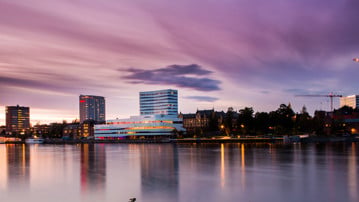 Vy över Umeå skyline med Väven. Tagen för Umeå kulturhuvudstadsår 2014.