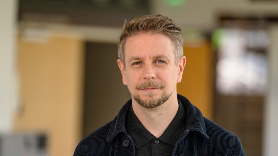 Markus Naarttijärvi
Professor vid Juridiska institutionen
Anknuten som professor till Centrum för transdisciplinär AI Roll: Föreståndare