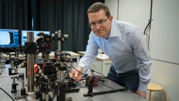 Florian Schmidt
Professor vid Institutionen för tillämpad fysik och elektronik
Roll: Biträdande prefekt