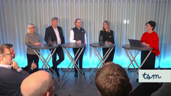 Handelshögskolan tillsammans panel