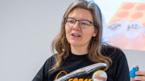 Josy ter Beek är en av Umeåforskarna som deltar i "låna en forskare" under ForskarFredag.