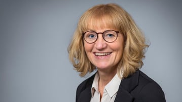 Therese Eskilsson, ställföreträdande prefekt och universitetslektor med förenad klinisk anställning vid Institutionen för samhällsmedicin och rehabilitering, enheten för fysioterapi.