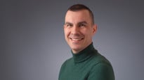 Porträttfoto Mikael Brink, biträdande universitetslektor, ST-läkare vid Institutionen för folkhälsa och klinisk medicin