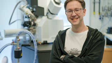Lars-Anders Carlson
Professor vid Institutionen för medicinsk kemi och biofysik