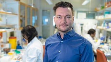 Daniel Öhlund Bitr. universitetslektor och ST-läkare i onkologi<br/>Wallenberg Molecular Medicine Fellow<br/>Biträdande universitetslektor, ST-läkare vid Institutionen för strålningsvetenskaper Enhet: Onkologi