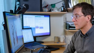 Rikard Eriksson Professor vid Institutionen för geografi<br/>Enhet: Geografi<br/>Roll: Biträdande prefekt<br/>Anknuten som professor till Centrum för regionalvetenskap vid Umeå universitet (Cerum)<br/>Roll: Biträdande föreståndare