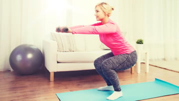 Hemmaträning blev ett alternativ till träning på gym under coronapandemin våren 2020.