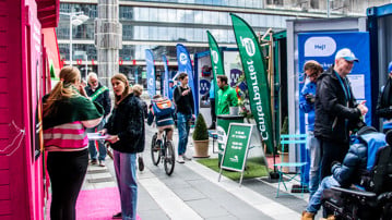 EU-valet 2019 har börjat på Sergels torg i centrala Stockholm.
