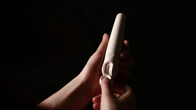 Applicator once is ready to use.