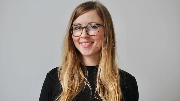 Portrait photo of Stephanie Knödler