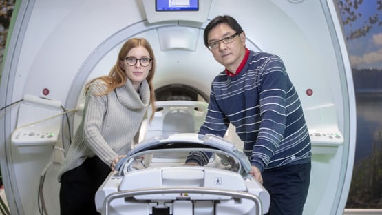 Bild på Klara Leffler, Anknuten som doktorand och handledare Yun Yu i matematik, Umeå universitet