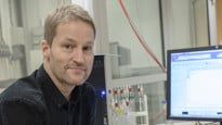Fredrik Almqvist, professor i organisk kemi vid Umeå Universitet.