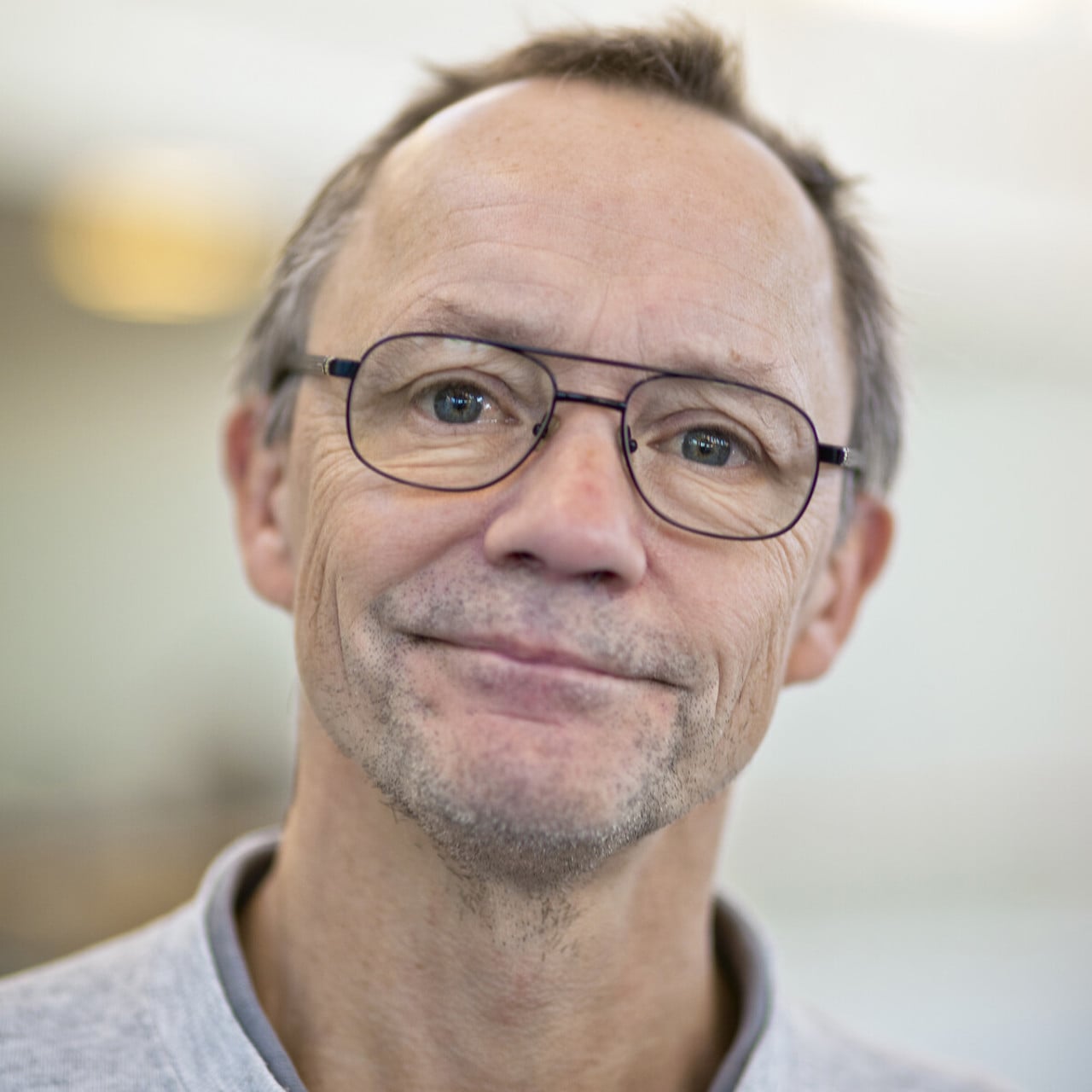 Porträtt av Runar Brännlund, professor emeritus i nationalekonomi