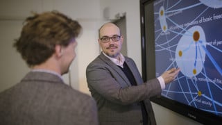 Porträtt av Mattias Derlén, professor i rättsvetenskap, Juridiska institutionen, Umeå universitet.