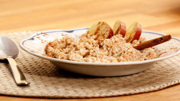 Apple Cinnamon Porridge