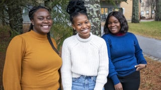 Bild på studenter i kursen Omställning till ett hållbart samhälle
