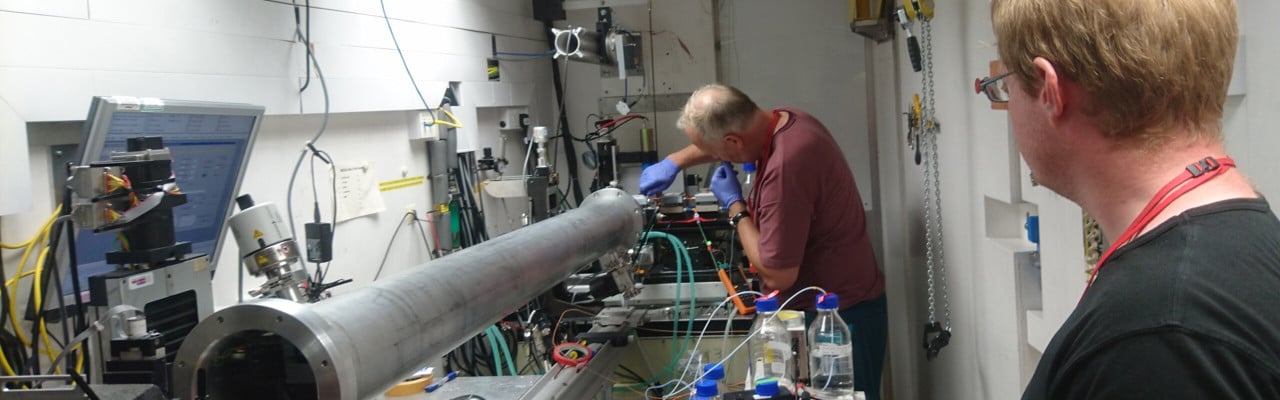 Neutronreflektometer vid ISIS forskningsanläggning i England.