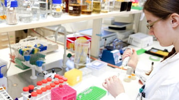 Anaïs Le Rhun, doktorand i molekylärbiologi
