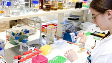 Anaïs Le Rhun, doktorand i molekylärbiologi
