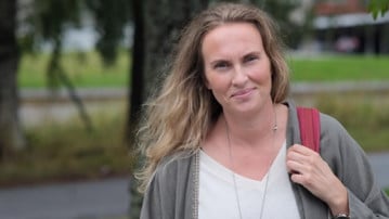 Porträttfoto på Maria Jönsson, lektor i litteraturvetenskap vid Umeå universitet