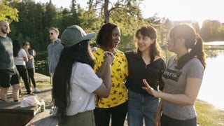 Internationella studenter vid Nydalasjön