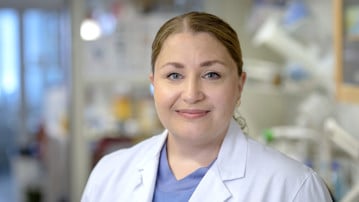 Hanna Nyström, Anknuten som läkare till Institutionen för kirurgisk och perioperativ vetenskap Enhet: Kirurgi WCMM / Wallenberg centrum för molekylär medicin