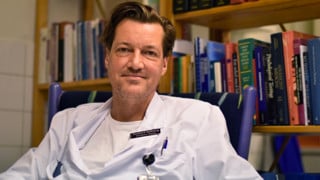 Porträtt på Rickard Sjöberg, docent och adjungerad lektor vid institutionen för klinisk vetenskap vid Umeå universitet.