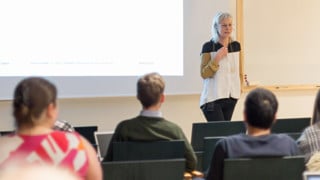 Föreläsning på UB